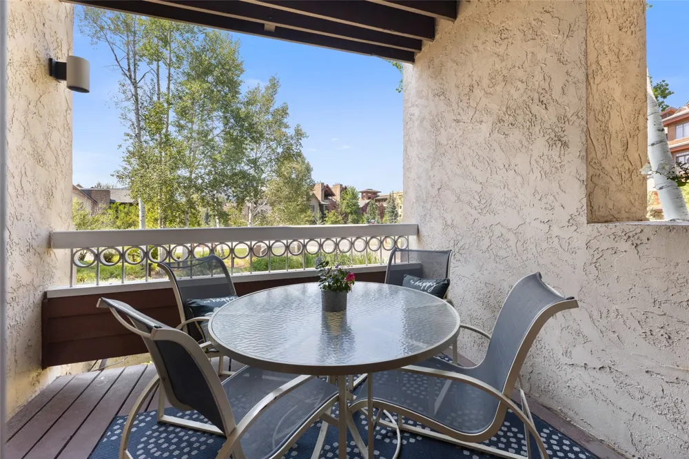 2800 Village Drive #1104 Steamboat Springs, CO 80487