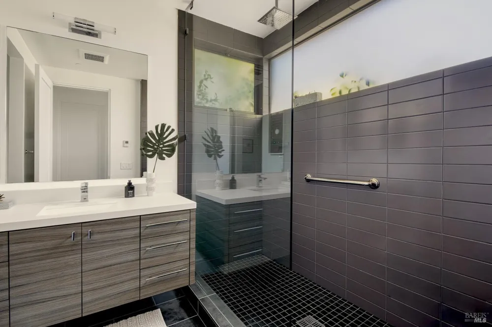 4755 Paradise Drive Tiburon, CA 94920