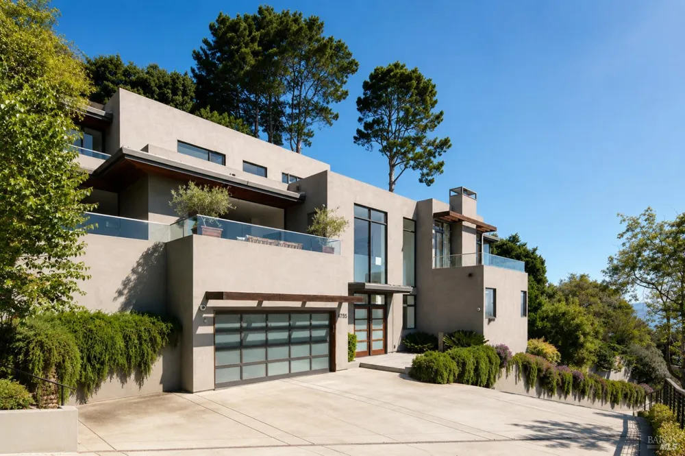 4755 Paradise Drive Tiburon, CA 94920
