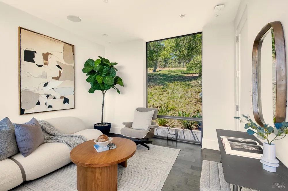 4755 Paradise Drive Tiburon, CA 94920