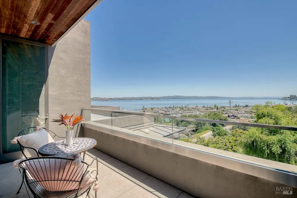 4755 Paradise Drive Tiburon, CA 94920