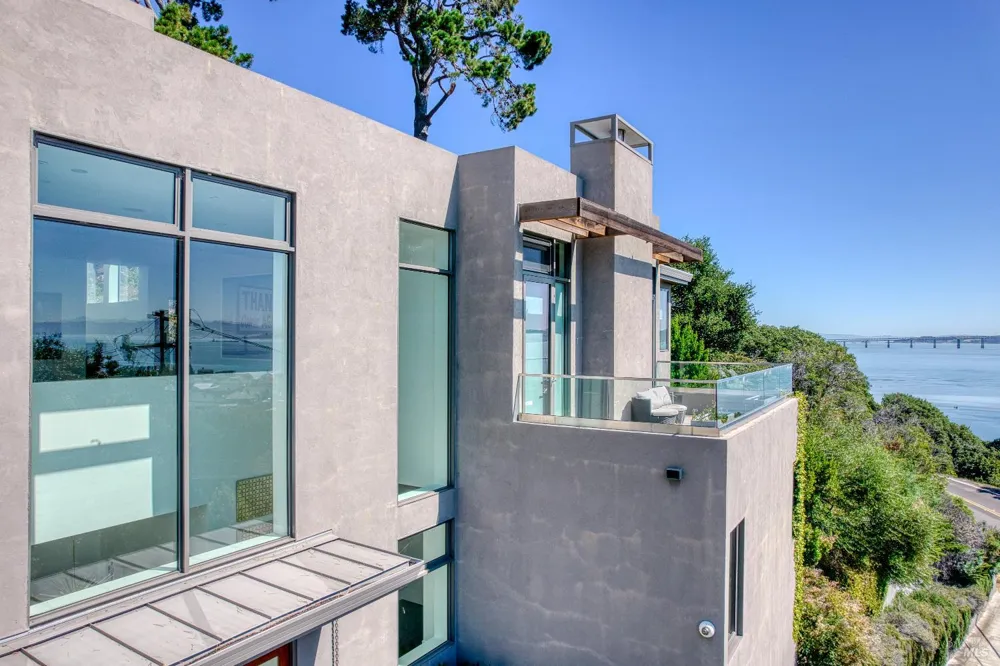 4755 Paradise Drive Tiburon, CA 94920