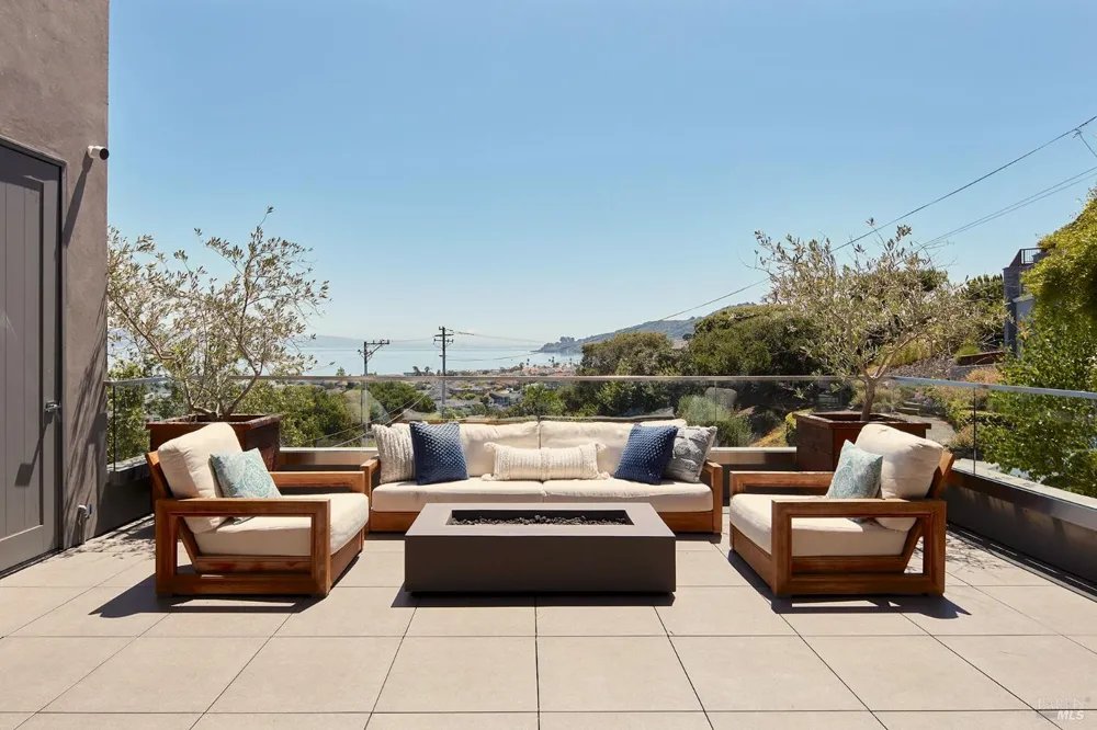 4755 Paradise Drive Tiburon, CA 94920