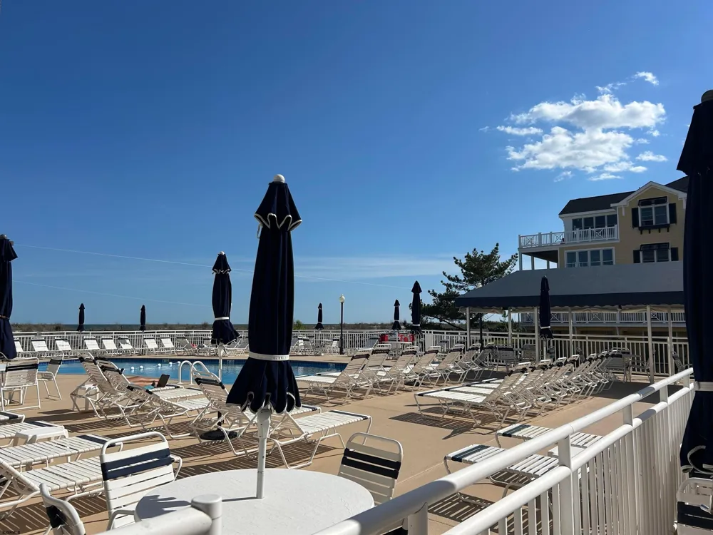 111 S Surrey Ventnor, NJ 08406