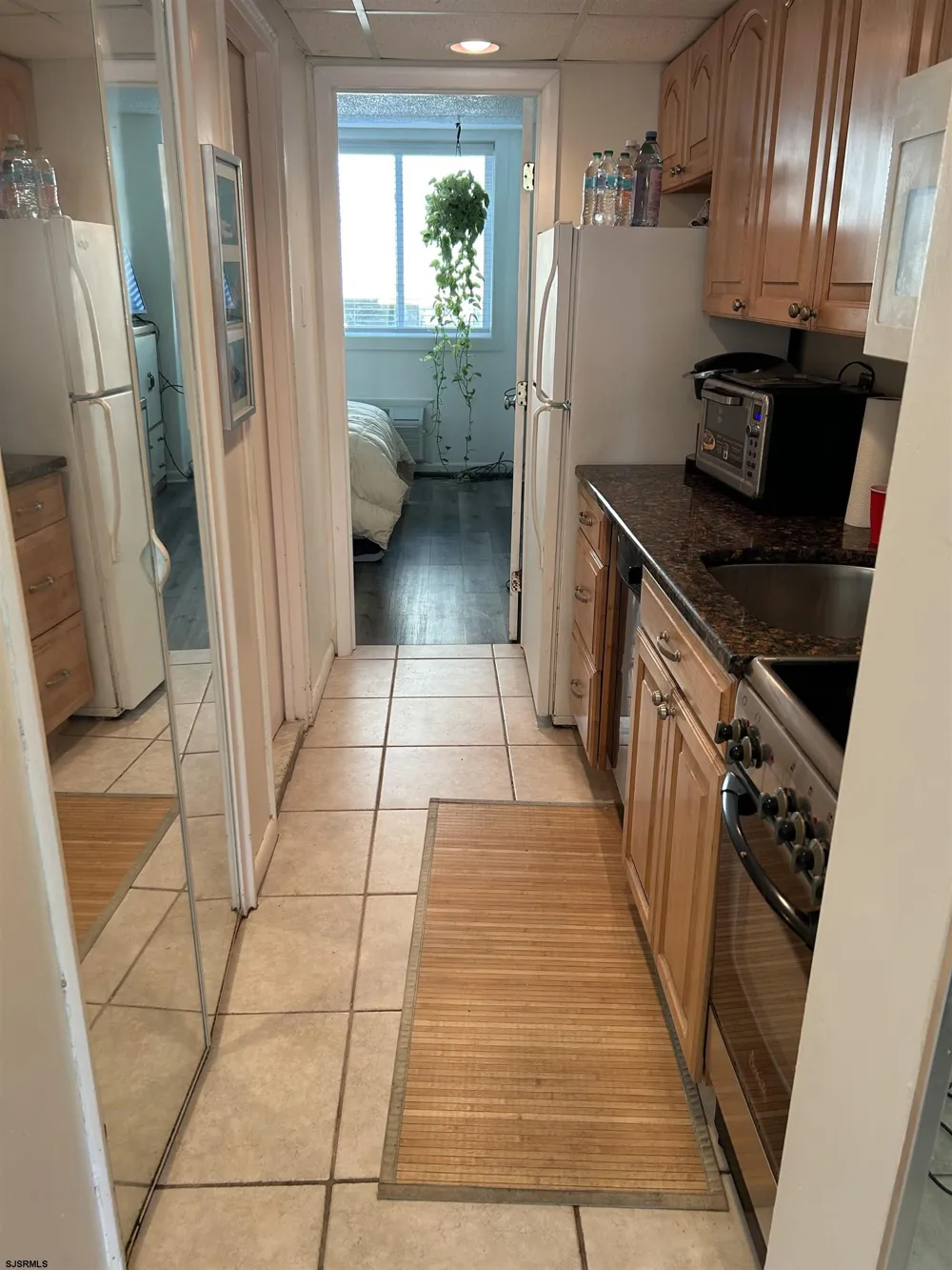 111 S Surrey Ventnor, NJ 08406