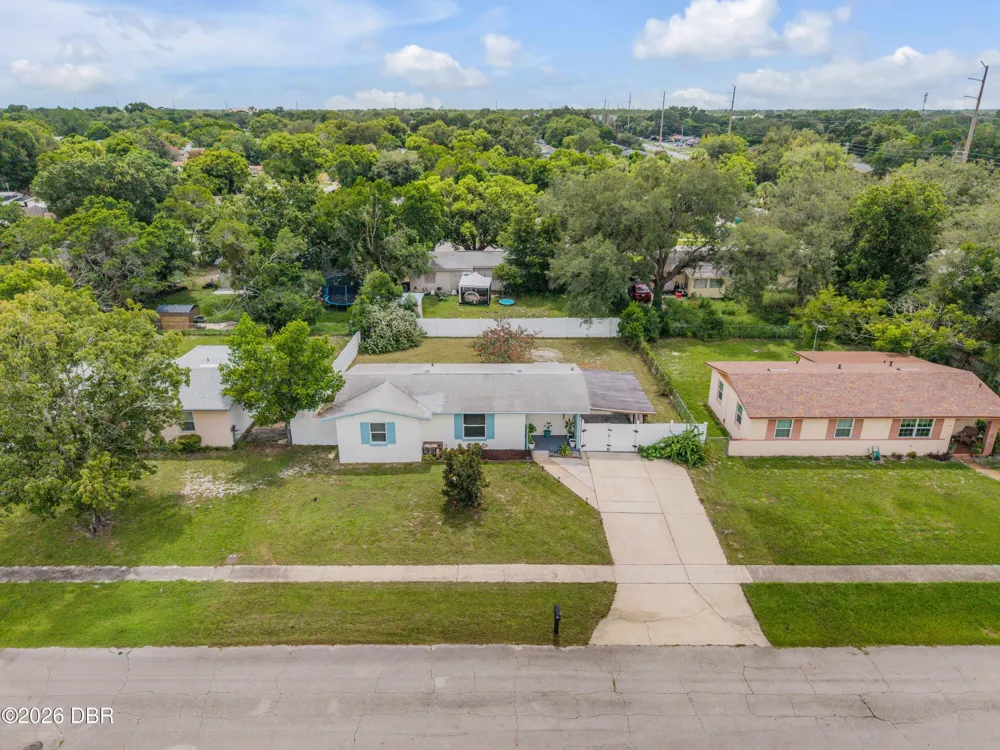 2417 Adams Avenue Deltona, FL 32738