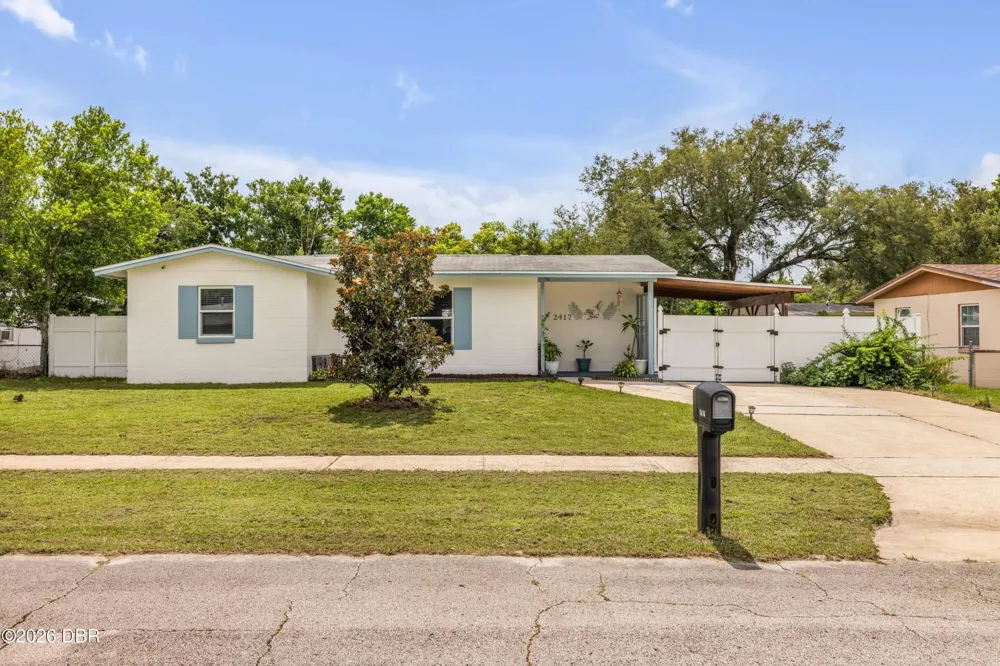 2417 Adams Avenue Deltona, FL 32738