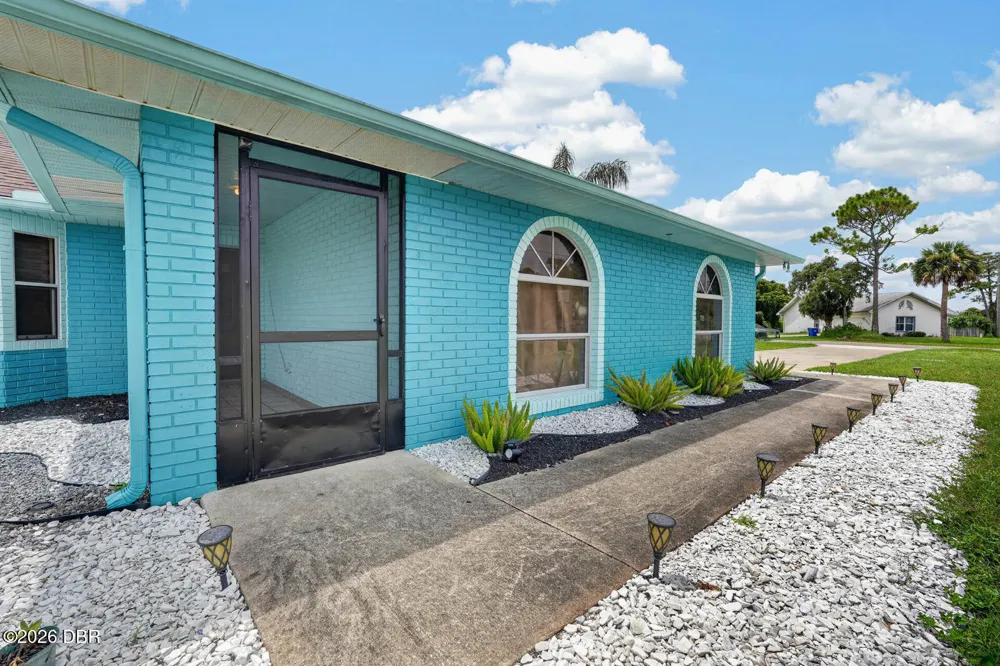 1845 Willow Oak Drive Edgewater, FL 32141