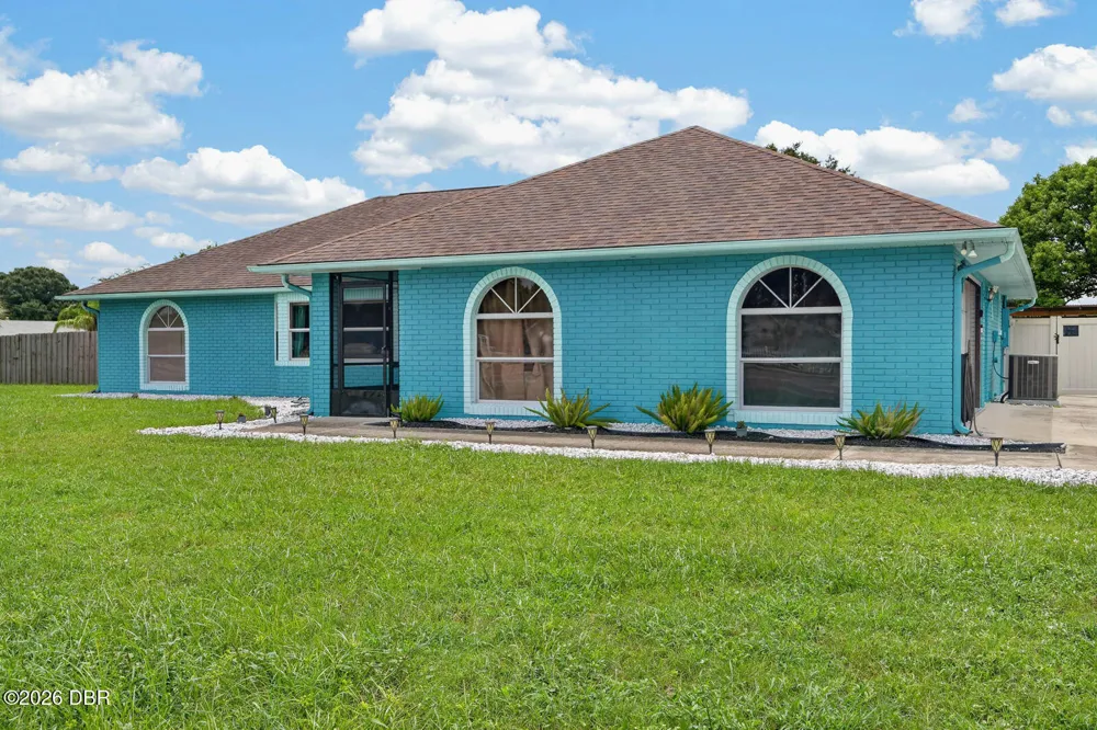 1845 Willow Oak Drive Edgewater, FL 32141