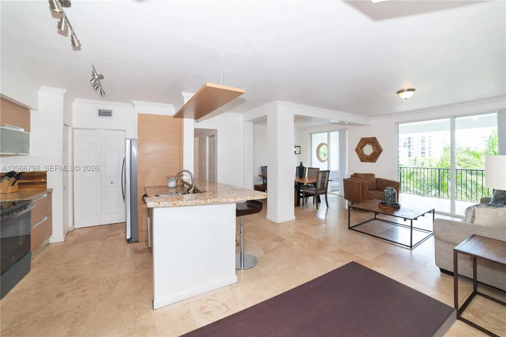 17100 Bay Rd #1501 Sunny Isles Beach, FL 33160