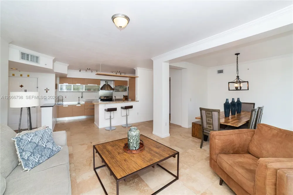 17100 Bay Rd #1501 Sunny Isles Beach, FL 33160