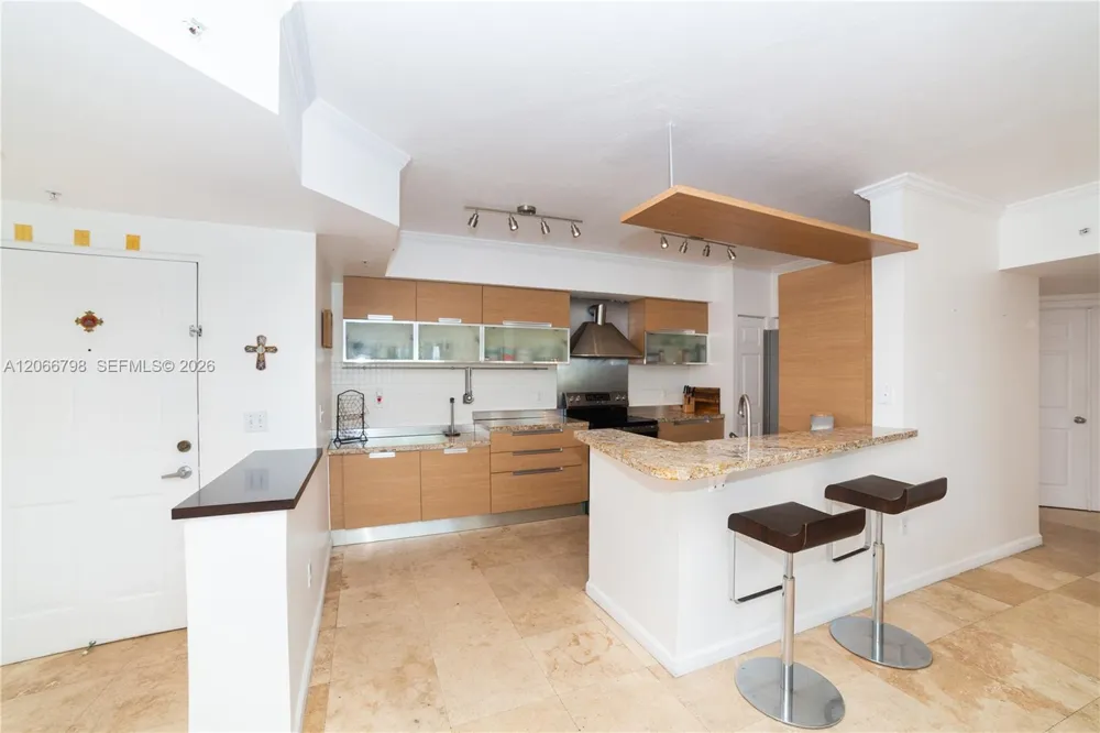 17100 Bay Rd #1501 Sunny Isles Beach, FL 33160