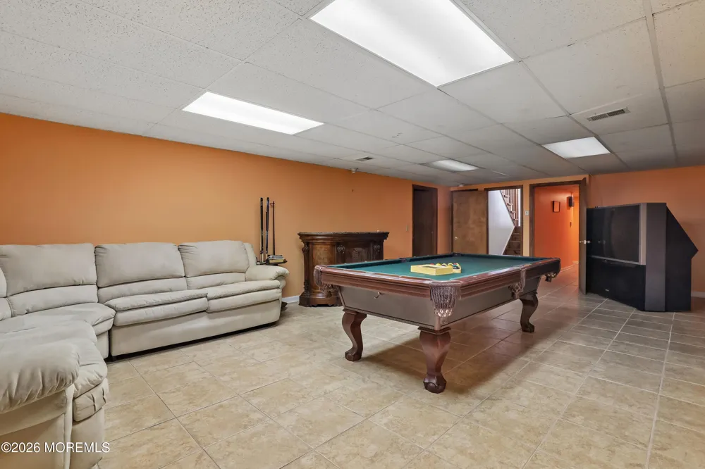 23 Ashley Drive Holmdel, NJ 07733