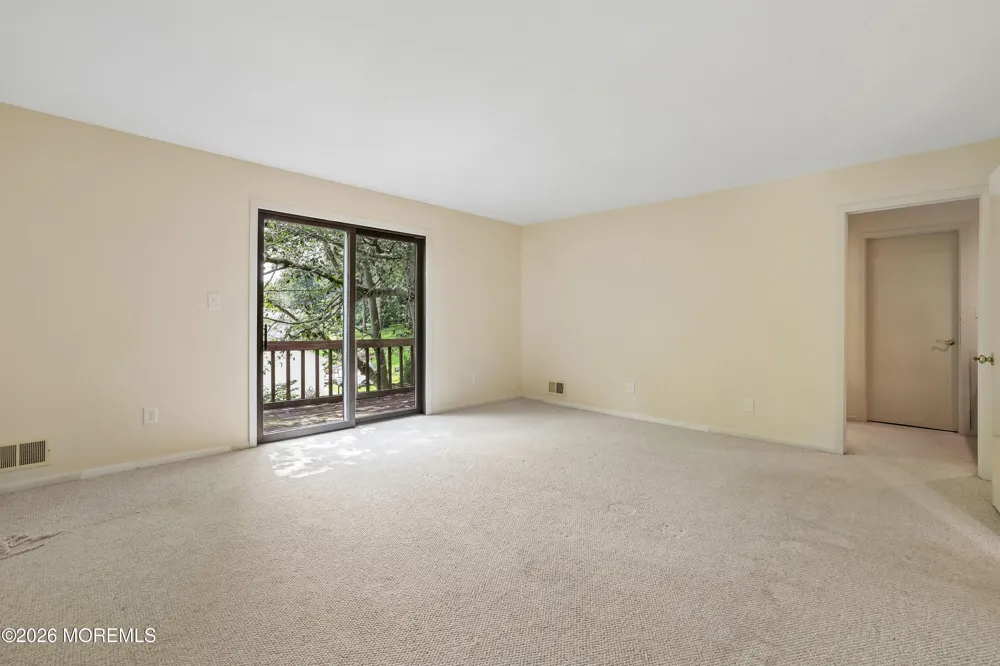 23 Ashley Drive Holmdel, NJ 07733