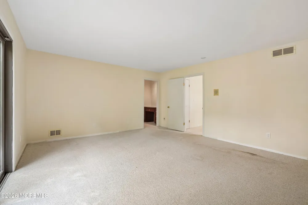 23 Ashley Drive Holmdel, NJ 07733