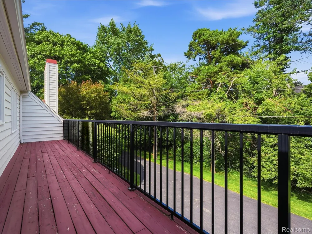 3104 Quarton Road Bloomfield Charter Township, MI 48304