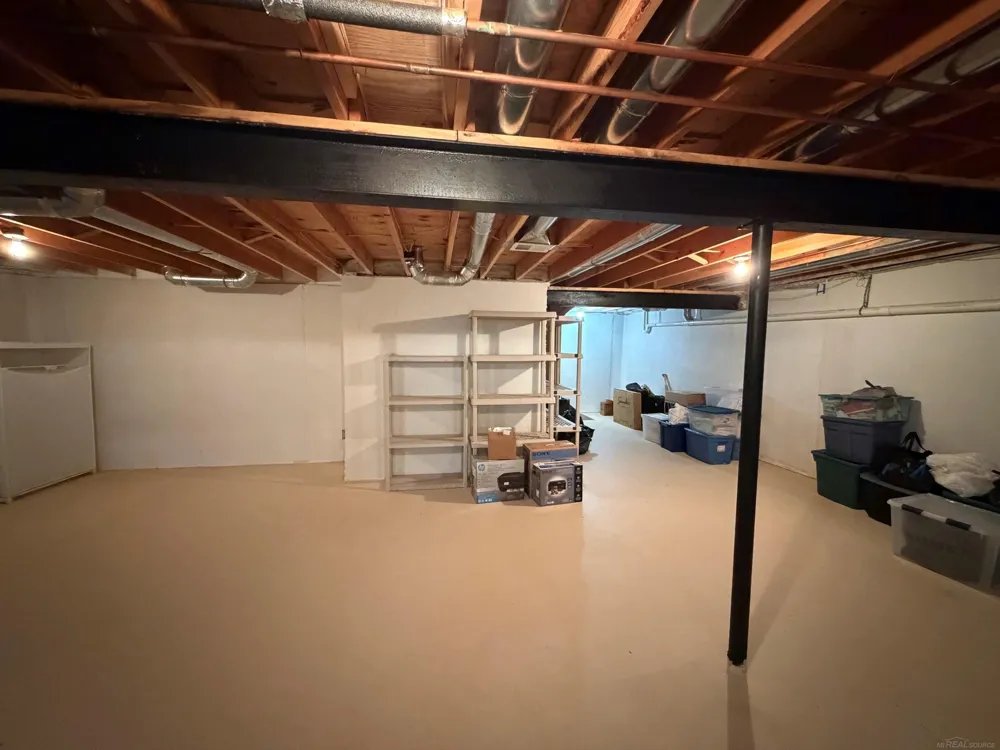 12215 Noonan Court Shelby Charter Township, MI 48315