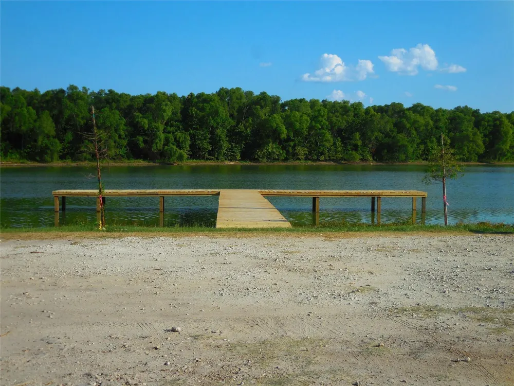 129 S Post Oak Point Trinity, TX 75862