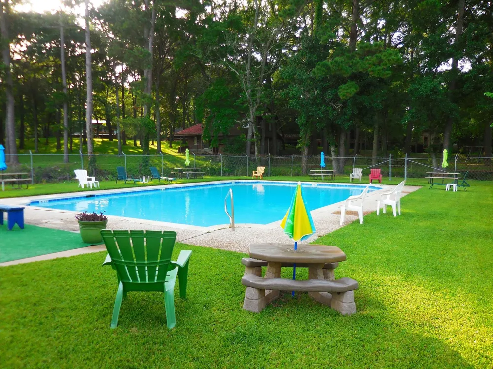 129 S Post Oak Point Trinity, TX 75862