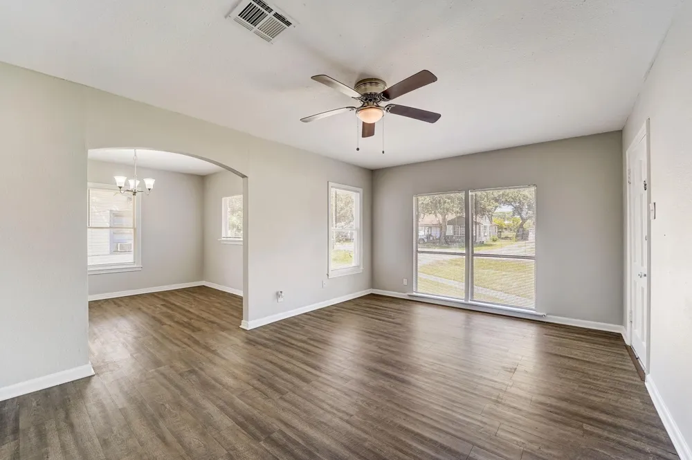 1420 Foreman Street La Marque, TX 77568