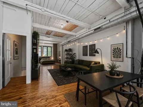 14 W HARVEY STREET #2W