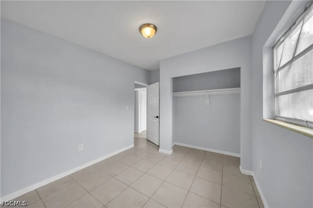 Gardenia Avenue Fort Myers, FL 33916
