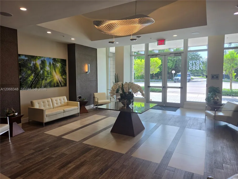 7875 NW 107th Ave #605 Doral, FL 33178