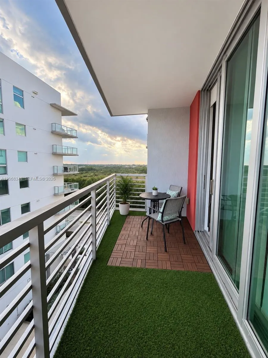 7875 NW 107th Ave #605 Doral, FL 33178
