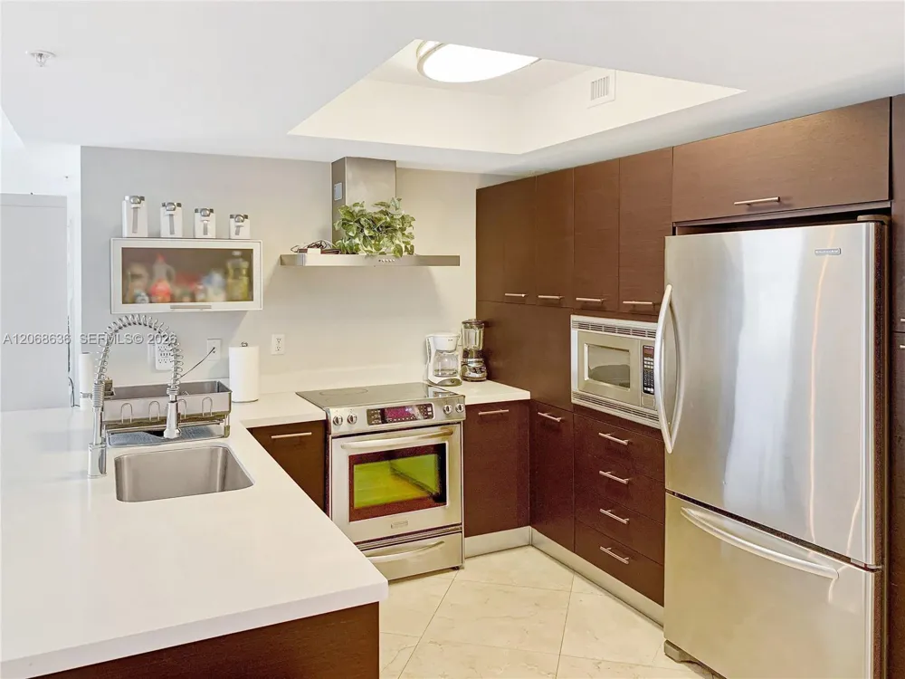 150 Sunny Isles Blvd #1-906 Sunny Isles Beach, FL 33160