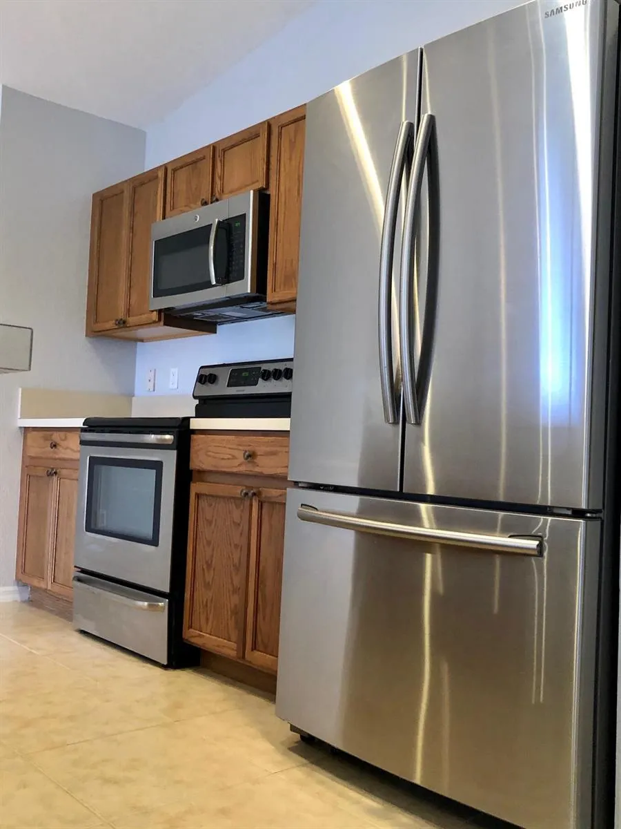 4801 SE GRAHAM DRIVE Stuart, FL 34997