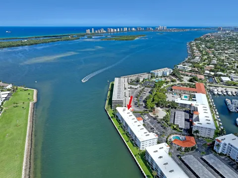 28 Yacht Club Drive #409