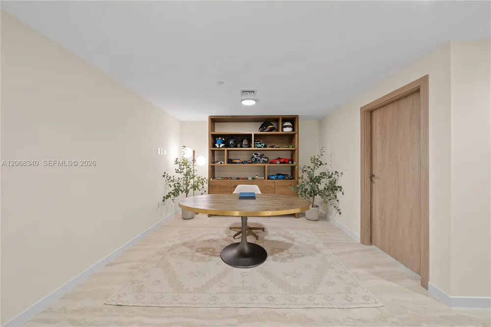 1135 103rd St #PH2 Bay Harbor Islands, FL 33154