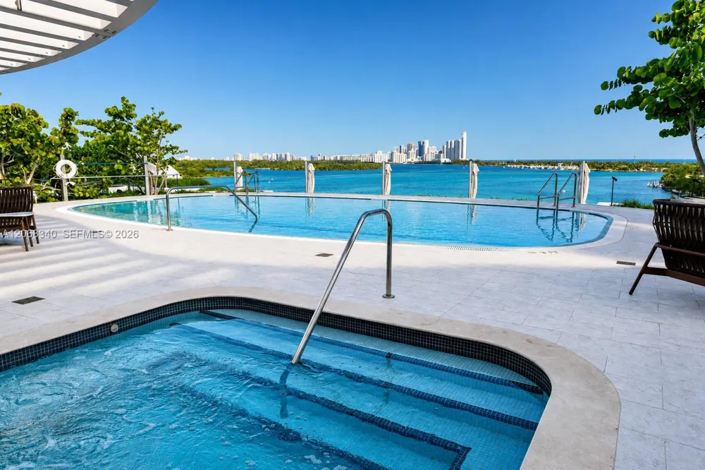 1135 103rd St #PH2 Bay Harbor Islands, FL 33154