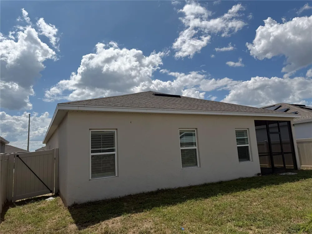 2359 WHITE CEDAR WAY Haines City, FL 33844