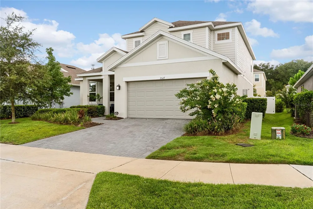 2527 NATOMA BOULEVARD Mount Dora, FL 32757