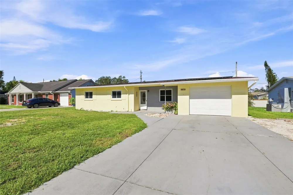 9810 54TH STREET Temple Terrace, FL 33617