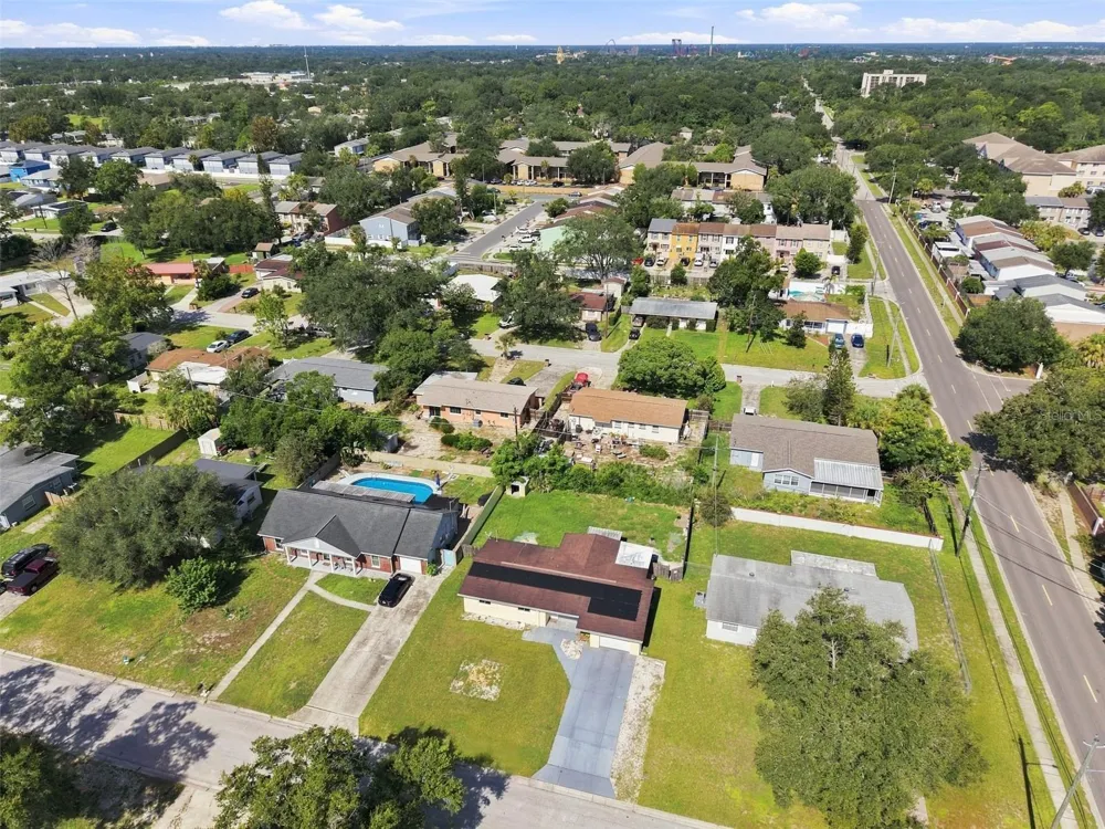 9810 54TH STREET Temple Terrace, FL 33617