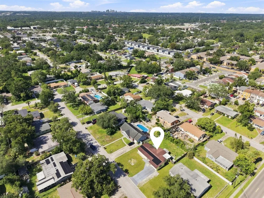 9810 54TH STREET Temple Terrace, FL 33617