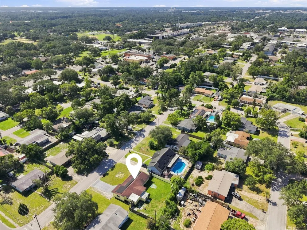 9810 54TH STREET Temple Terrace, FL 33617