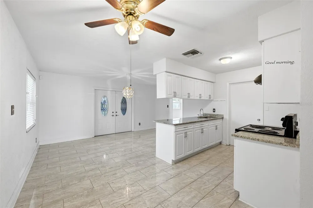 9810 54TH STREET Temple Terrace, FL 33617