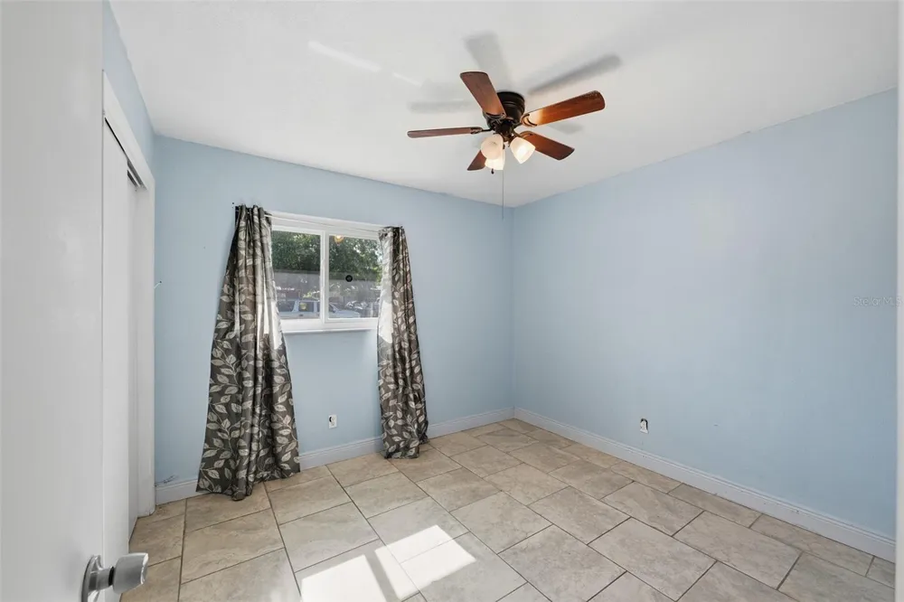 9810 54TH STREET Temple Terrace, FL 33617