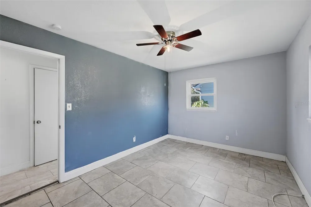 9810 54TH STREET Temple Terrace, FL 33617
