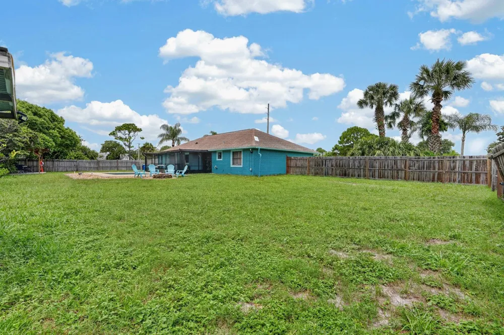 1845 WILLOW OAK DRIVE Edgewater, FL 32141