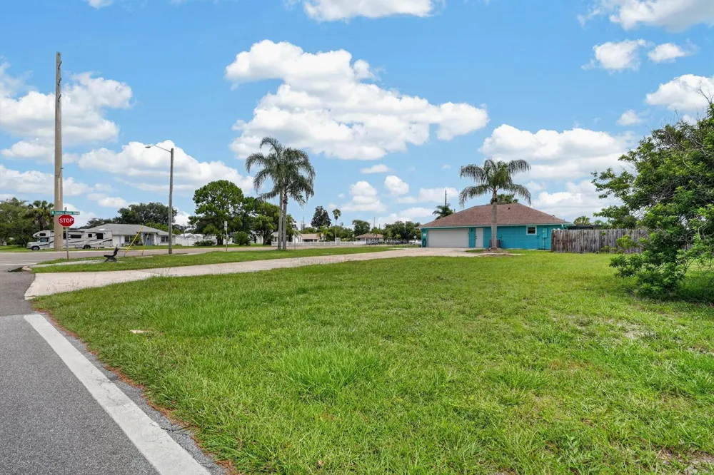 1845 WILLOW OAK DRIVE Edgewater, FL 32141