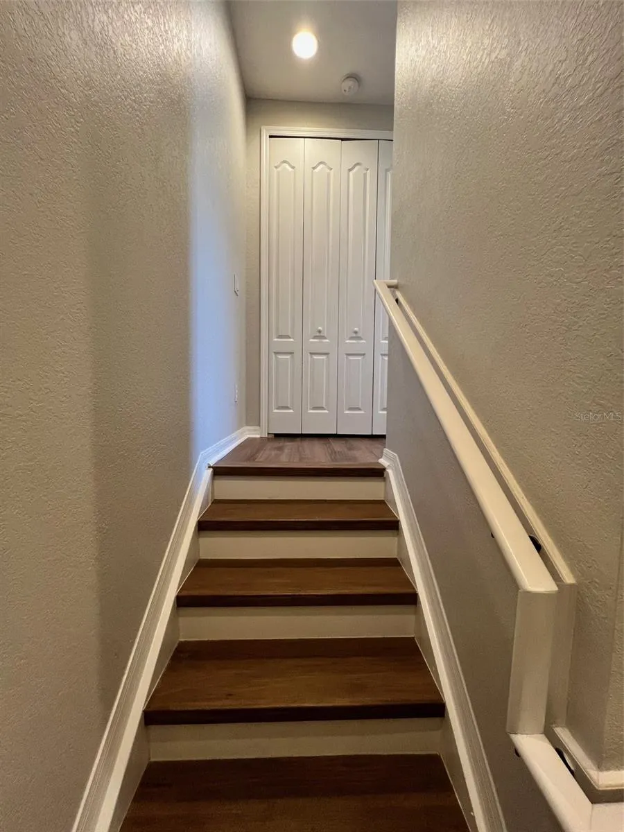 1853 GARDEN SAGE DRIVE Oviedo, FL 32765