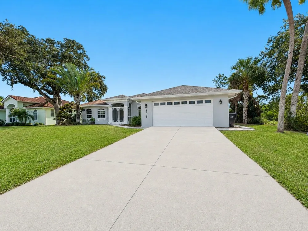 2928 ABBOTSFORD STREET North Port, FL 34287