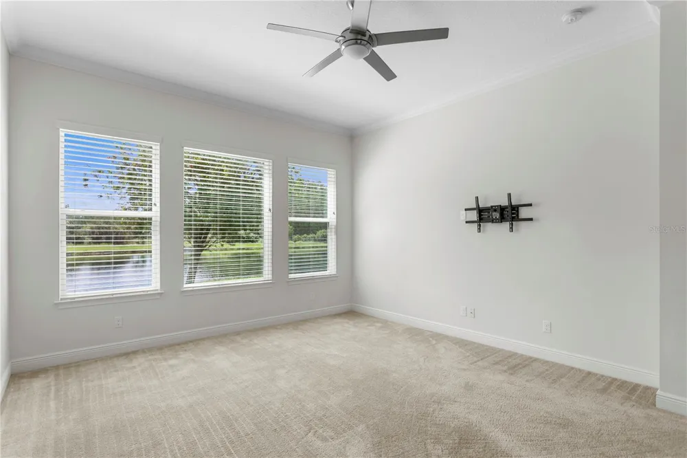 2160 SECRET COVE Odessa, FL 33556