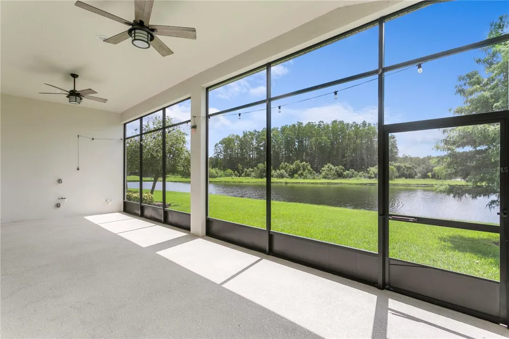 2160 SECRET COVE Odessa, FL 33556