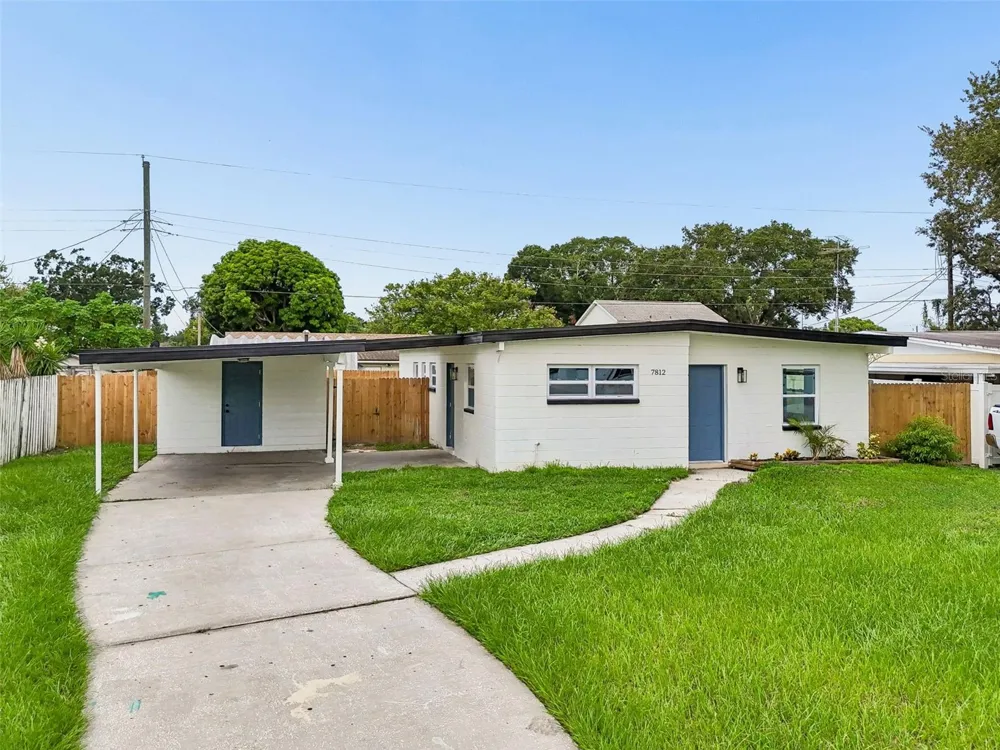 7812 EGYPT LAKE DRIVE Tampa, FL 33614