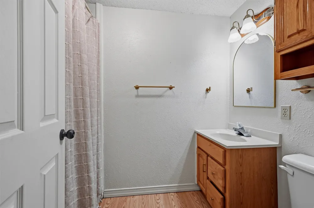 3721 Rock Creek Road Whitesboro, TX 76273